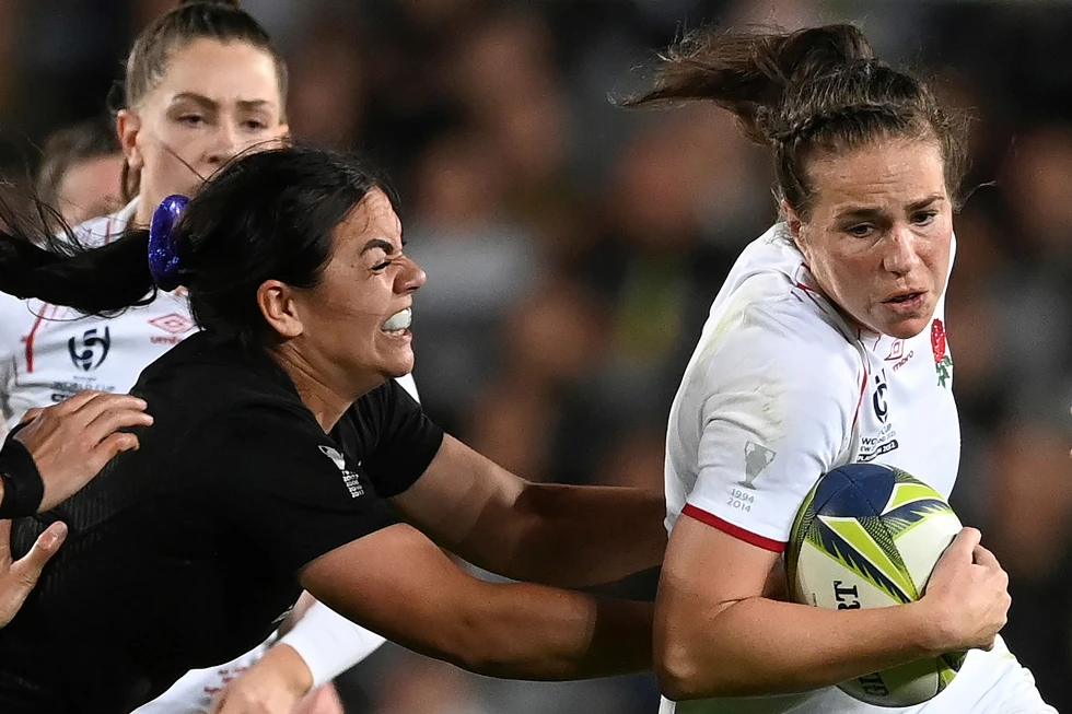 England Legend Scarratt Retires