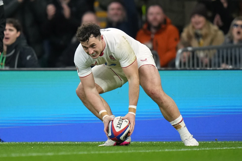 Arundell cleared after red card drama at Murrayfield